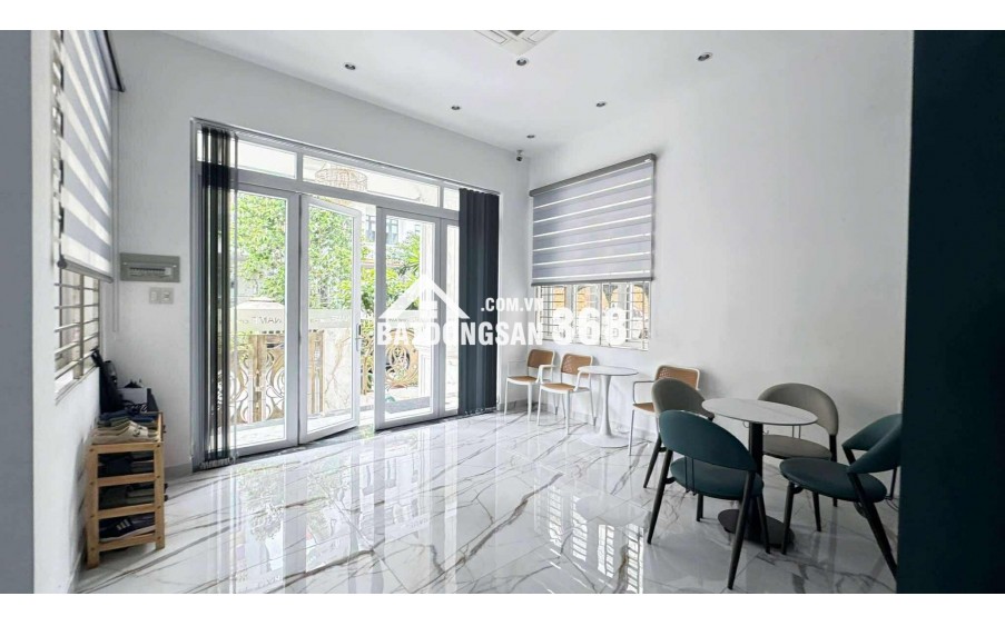 Bán gấp Biệt thư khu dân sinh sống Him Lam Q.7